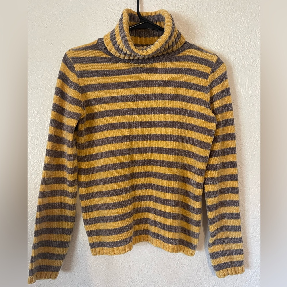 Revolve: Lovers + Friends sweater. Size XS. Like new.